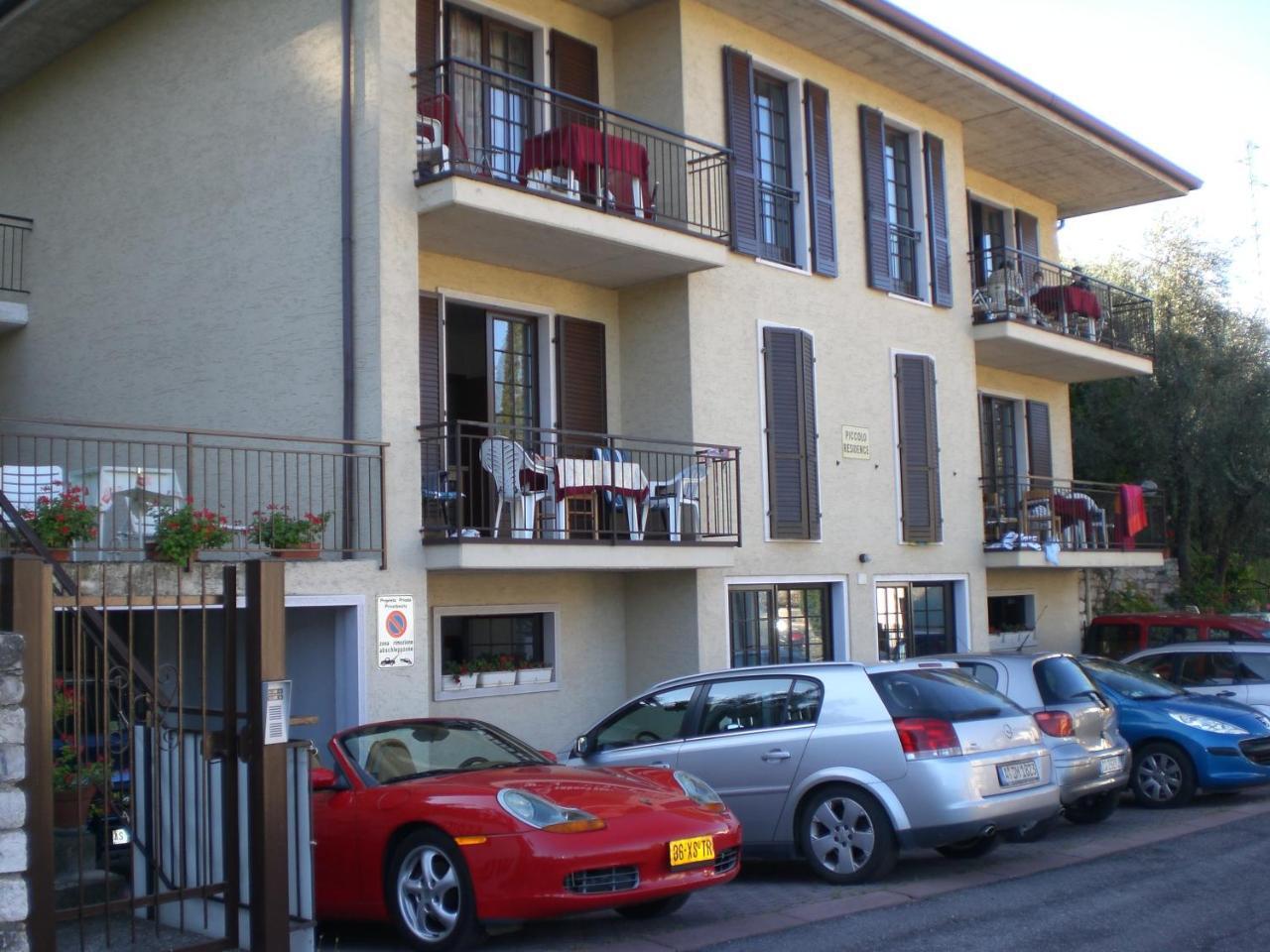 New Piccolo Residence Малчезине Екстериор снимка