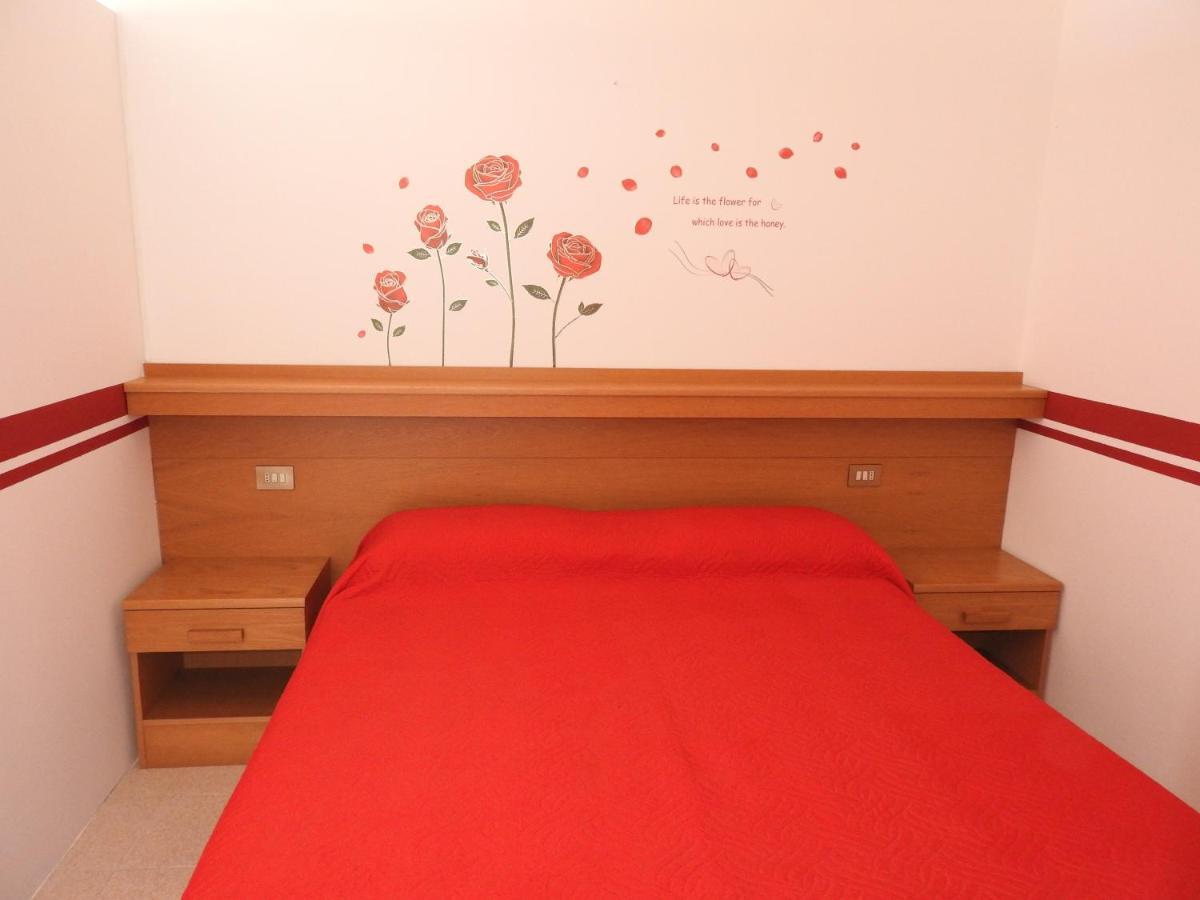 New Piccolo Residence Малчезине Екстериор снимка